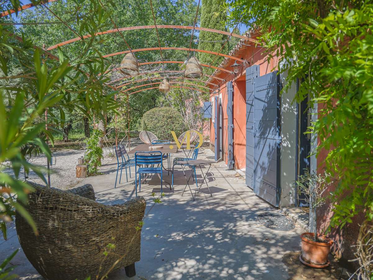 Maison Roussillon