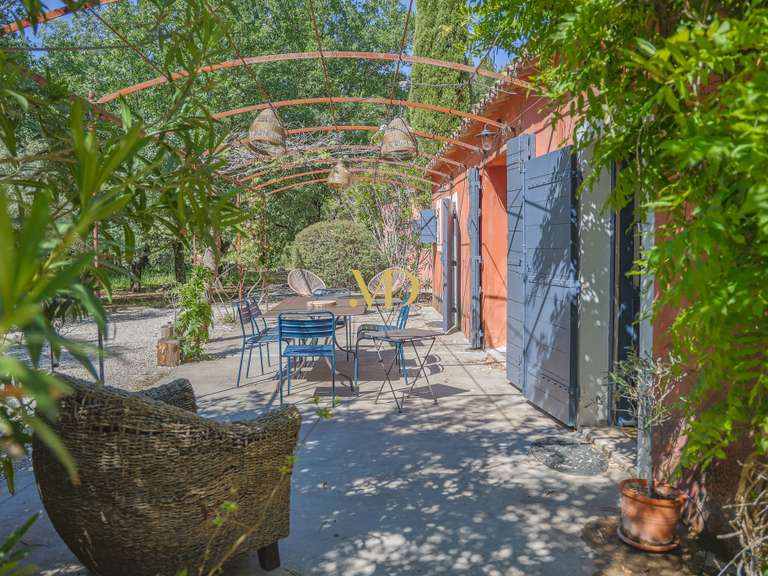 Maison Roussillon - 5 chambres - 175m²