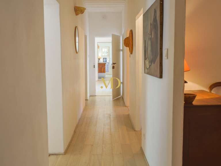 Maison Roussillon - 5 chambres - 175m²