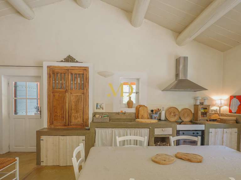 Maison Roussillon - 5 chambres - 175m²