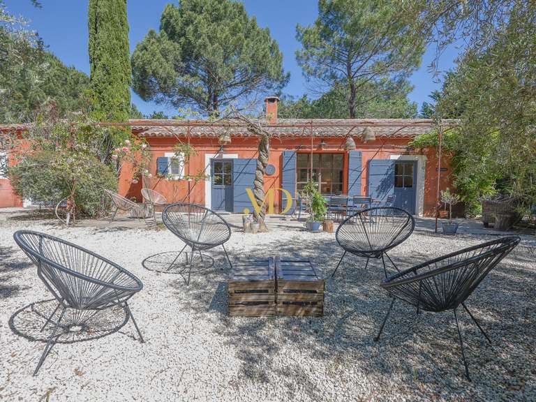 Maison Roussillon - 5 chambres - 175m²