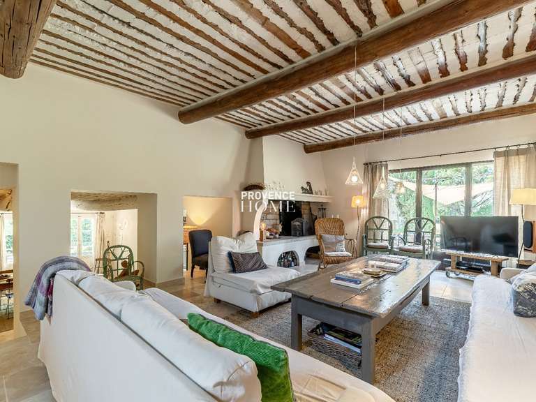 Propriété Roussillon - 6 chambres - 255m²