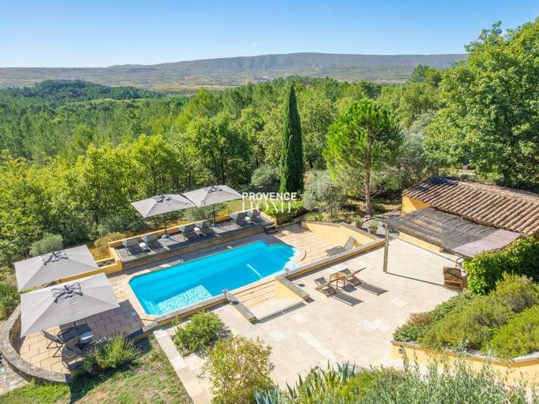 Propriété Roussillon - 7 chambres - 346m²