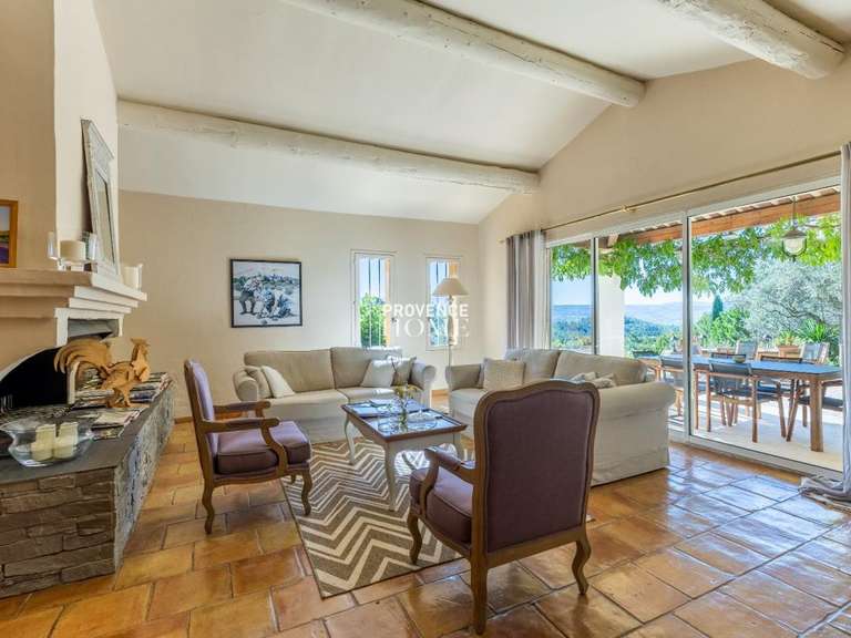 Propriété Roussillon - 7 chambres - 346m²