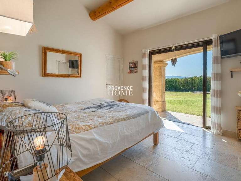 Propriété Roussillon - 4 chambres - 279m²