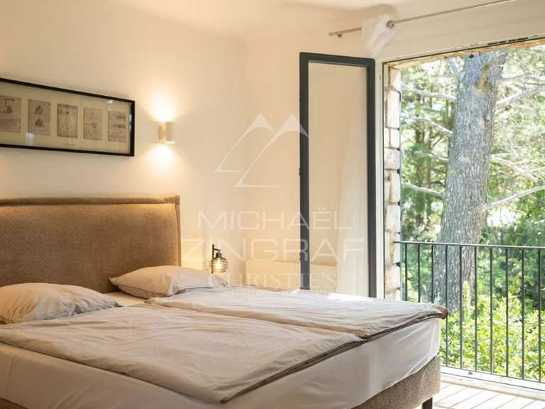 Propriété Roussillon - 5 chambres - 292m²