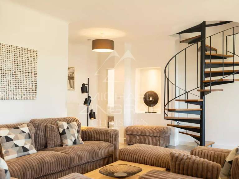 Propriété Roussillon - 5 chambres - 292m²