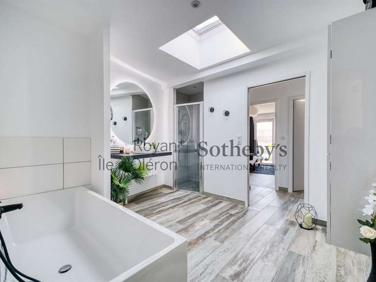 Appartement Royan - 4 chambres - 195m²