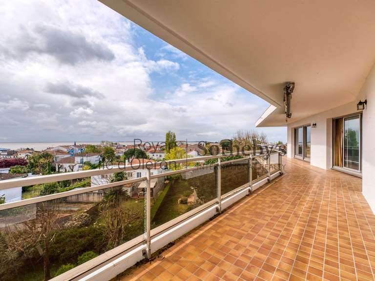 Appartement avec Vue sur mer Royan - 3 chambres - 229m²