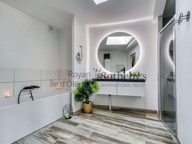 Apartment Royan - 4 bedrooms - 195m²