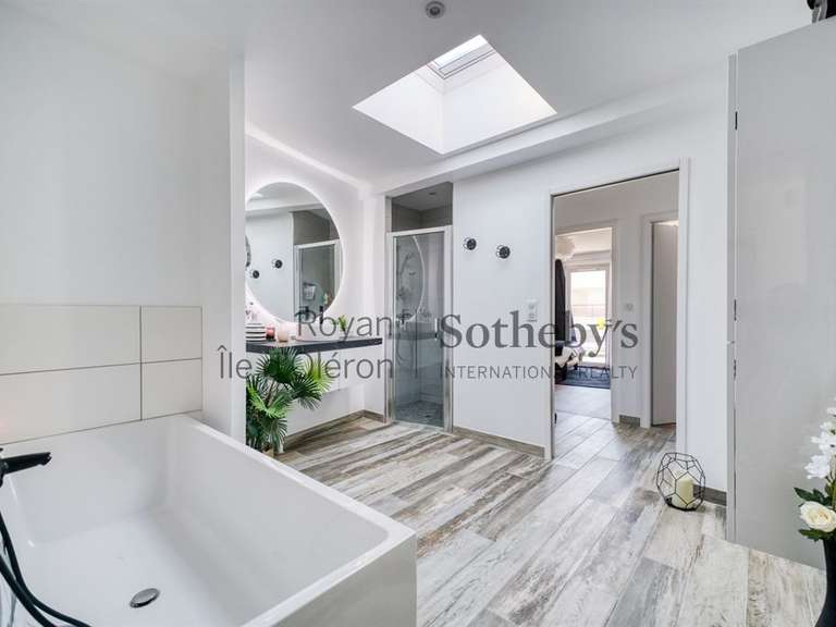 Apartment Royan - 4 bedrooms - 195m²