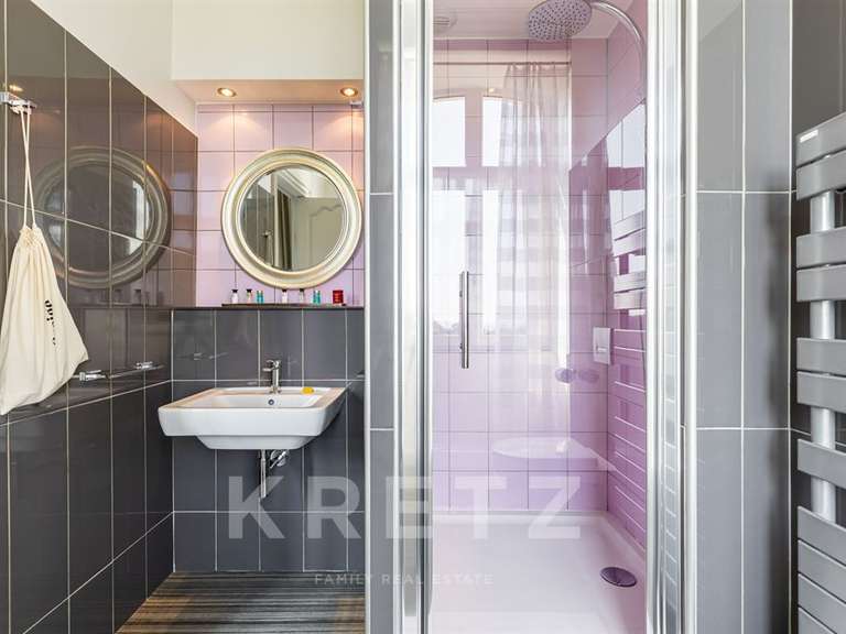 Château Royan - 11 chambres - 980m²