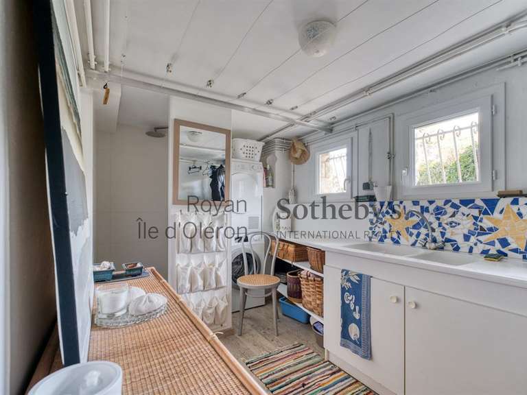 House Royan - 6 bedrooms - 240m²