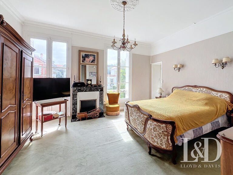 House Royan - 6 bedrooms - 202m²