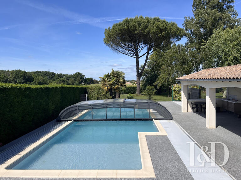 House Royan - 4 bedrooms - 252m²