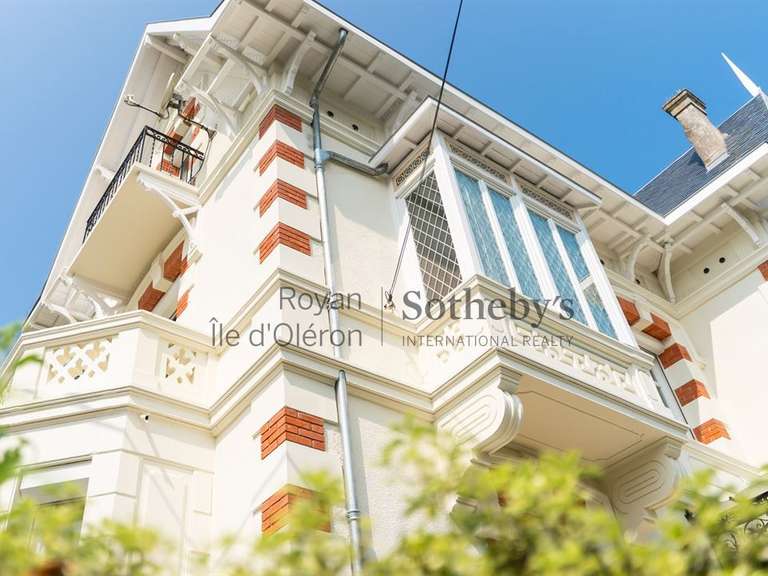 House with Sea view Royan - 6 bedrooms - 223m²