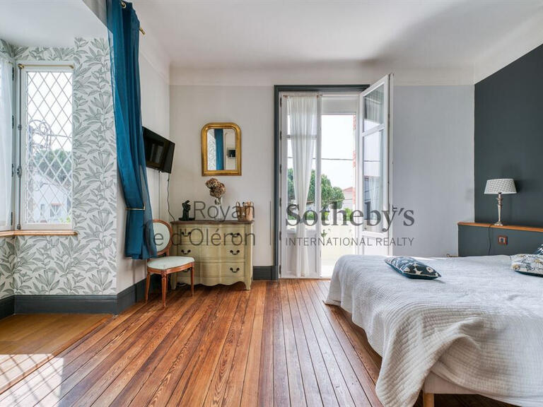House Royan - 6 bedrooms - 223m²
