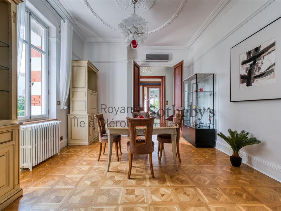 House Royan