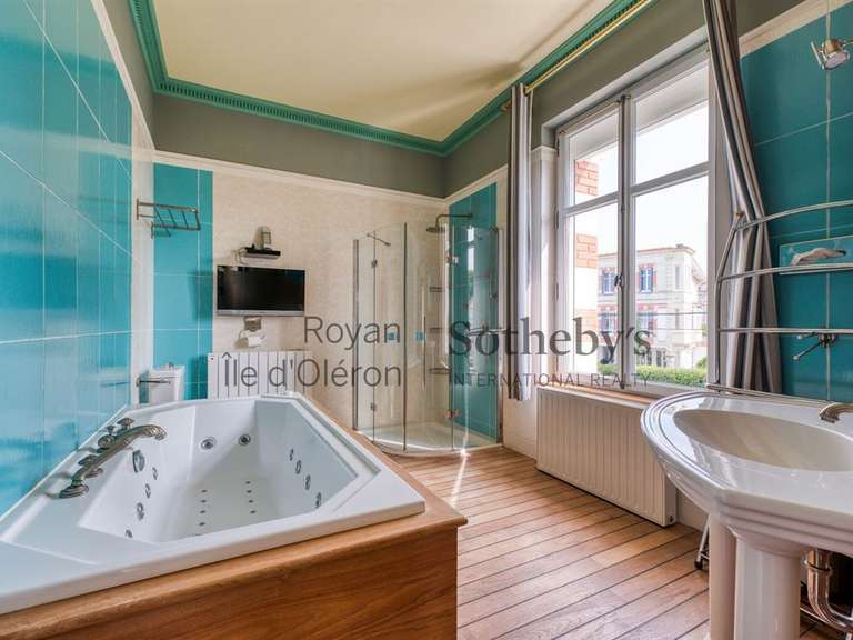 House with Sea view Royan - 6 bedrooms - 223m²