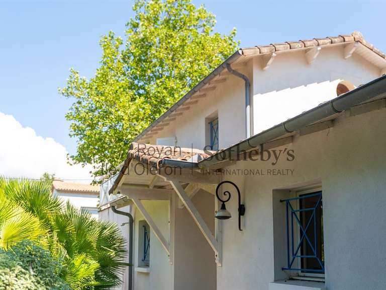 House Royan - 3 bedrooms - 144m²