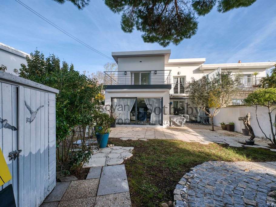 House Royan