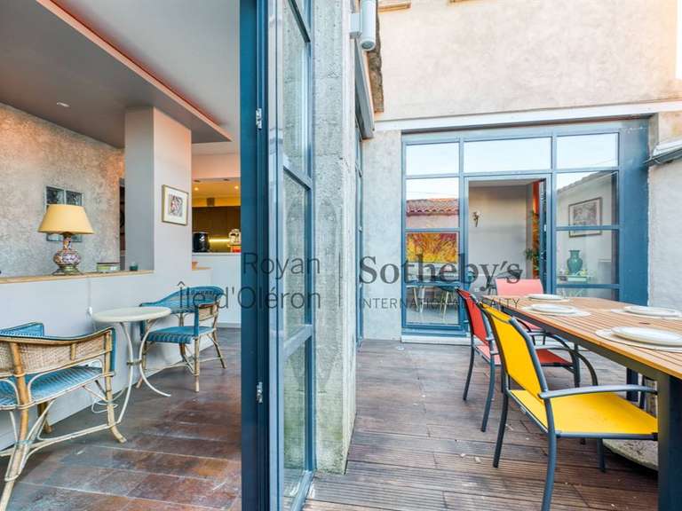 House Royan - 6 bedrooms - 333m²