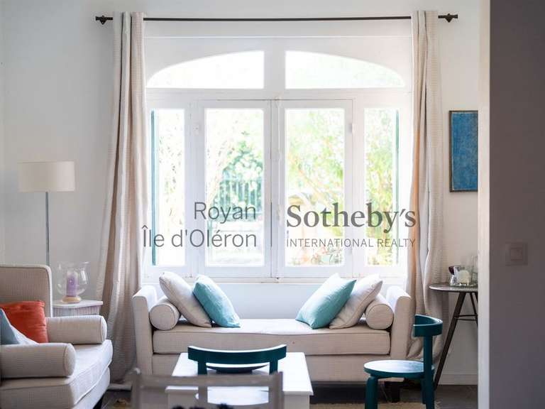 House Royan - 6 bedrooms - 333m²