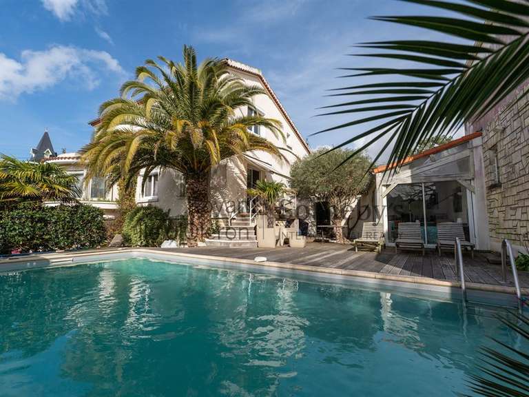 House Royan - 6 bedrooms - 240m²