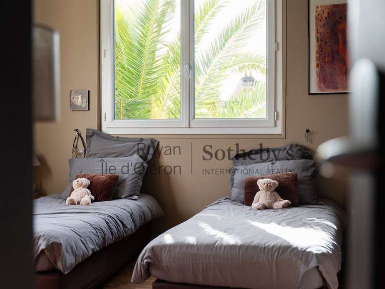 House Royan - 6 bedrooms - 240m²