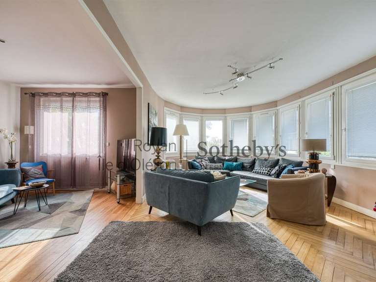 House Royan - 6 bedrooms - 240m²