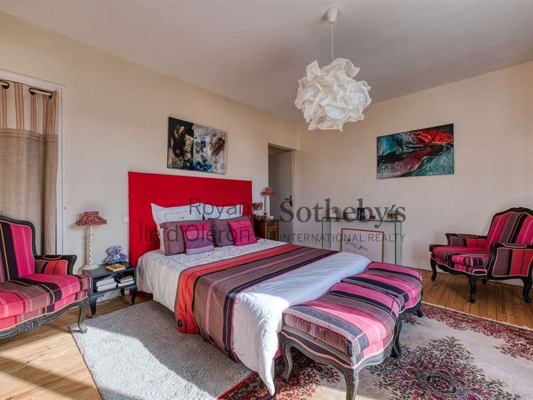 House Royan - 6 bedrooms - 240m²