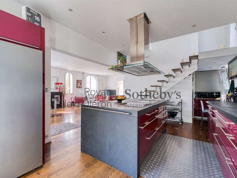 Maison Royan - 5 chambres - 218m²