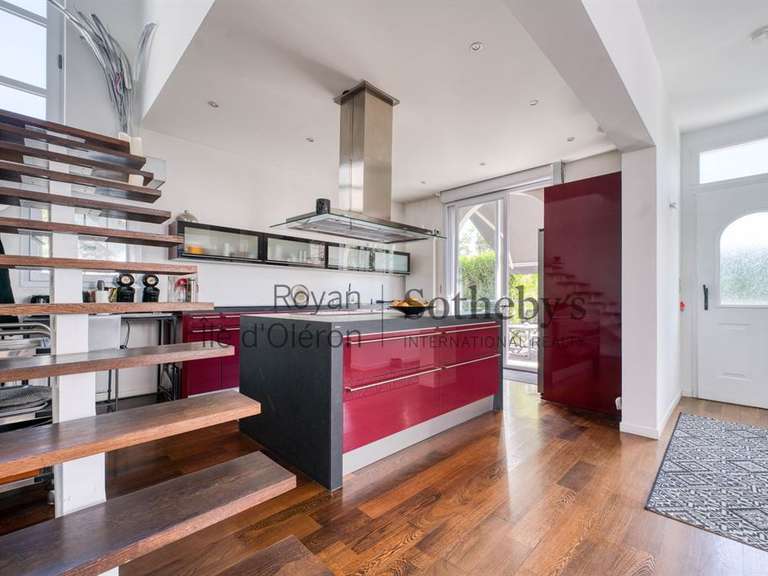 Maison Royan - 5 chambres - 218m²