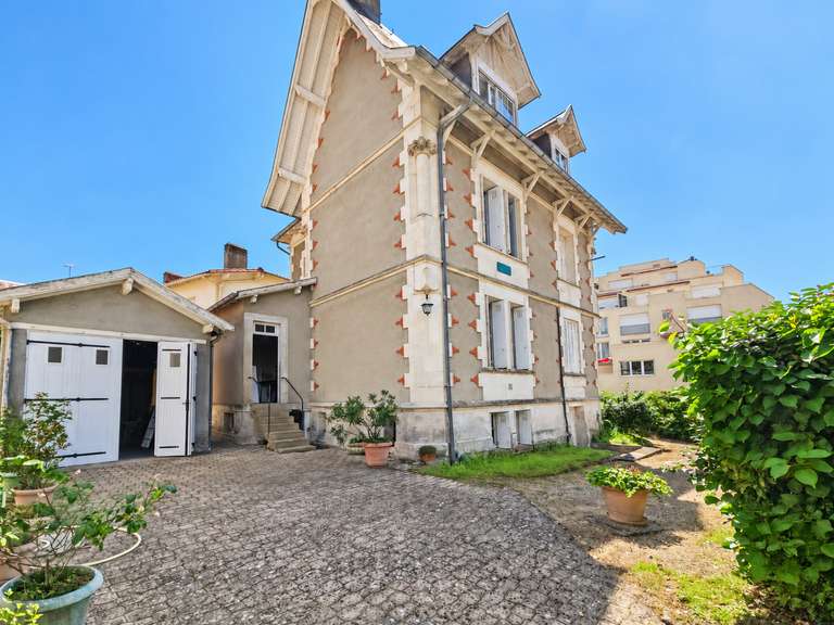 Villa with Sea view Royan - 5 bedrooms - 140m²