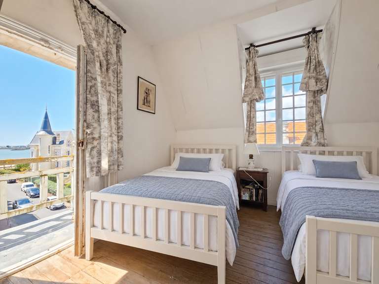 Villa with Sea view Royan - 5 bedrooms - 140m²