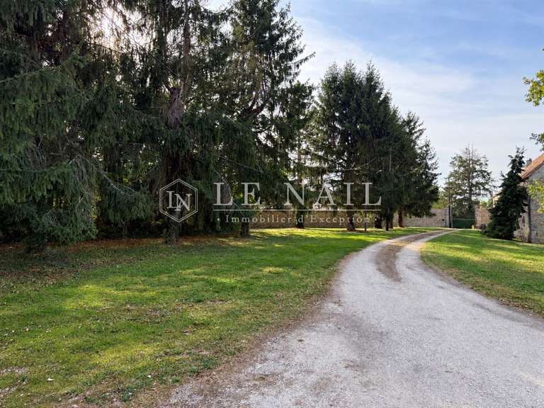 House Rozay-en-Brie - 9 bedrooms - 450m²
