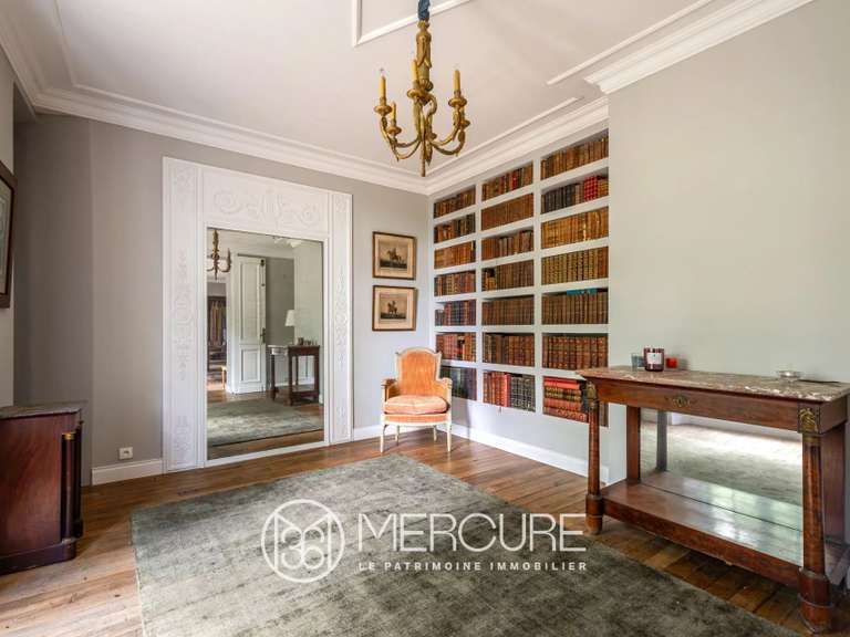 Château Rozoy-sur-Serre - 7 chambres - 680m²