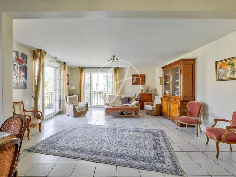 Appartement Rueil-Malmaison - 3 chambres - 119m²