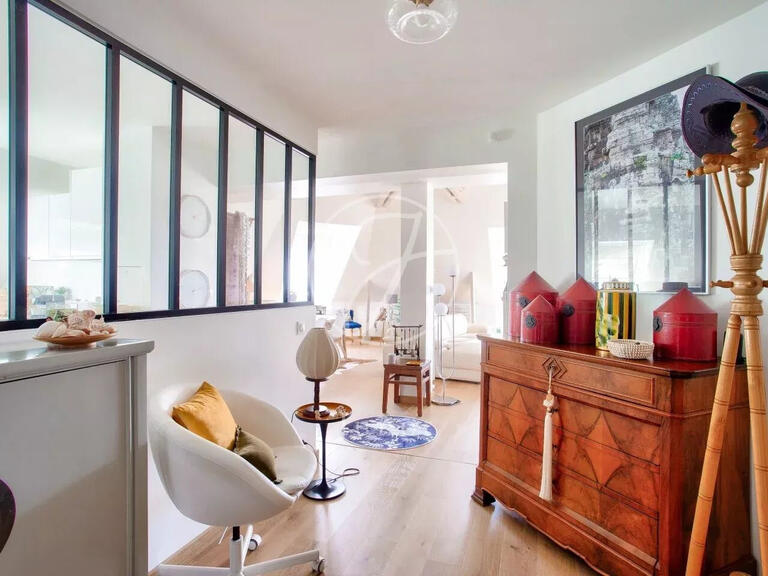 Apartment Rueil-Malmaison - 3 bedrooms - 173m²