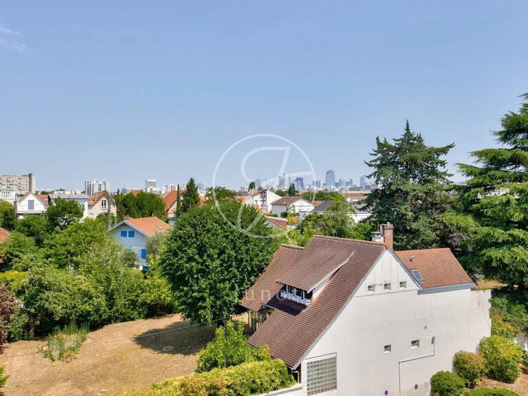 Appartement Rueil-Malmaison - 2 chambres - 141m²
