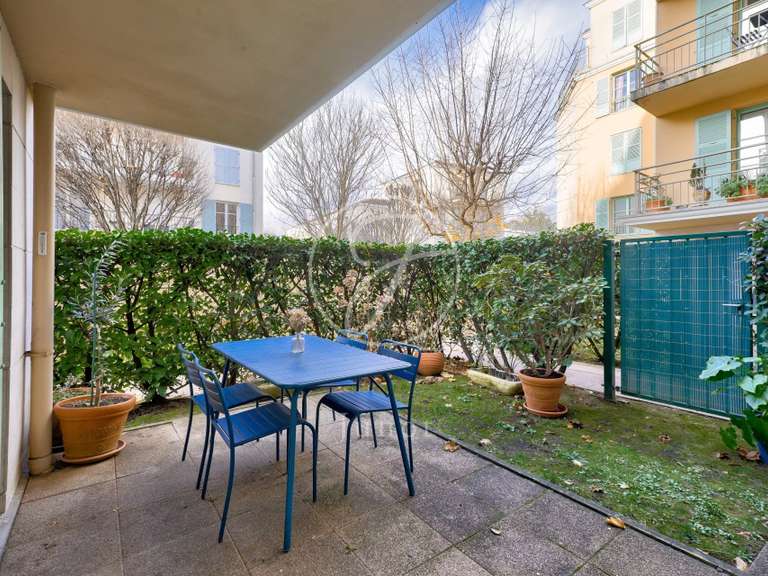 Appartement Rueil-Malmaison - 3 chambres - 107m²