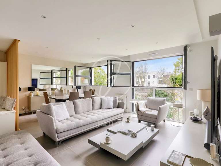 Appartement Rueil-Malmaison - 3 chambres - 123m²