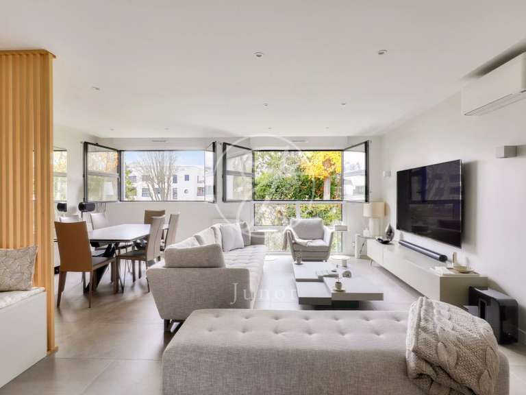 Appartement Rueil-Malmaison - 3 chambres - 123m²