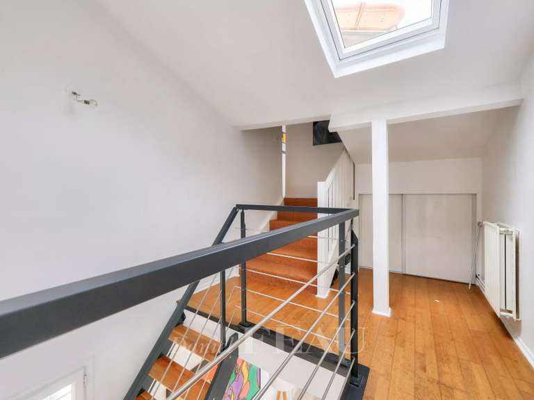 Apartment Rueil-Malmaison - 3 bedrooms - 172m²