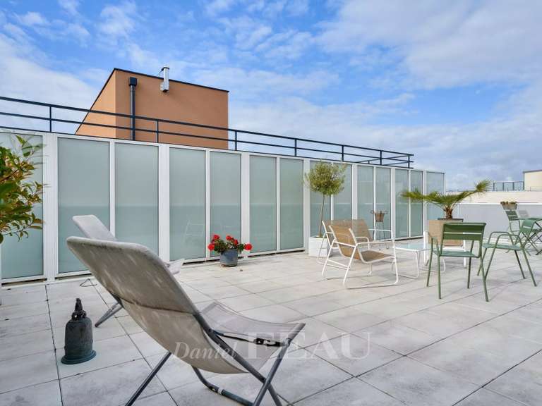 Appartement Rueil-Malmaison - 2 chambres - 111m²