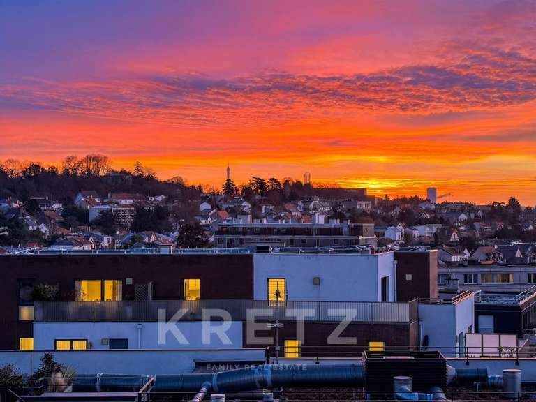 Appartement Rueil-Malmaison - 4 chambres - 120m²