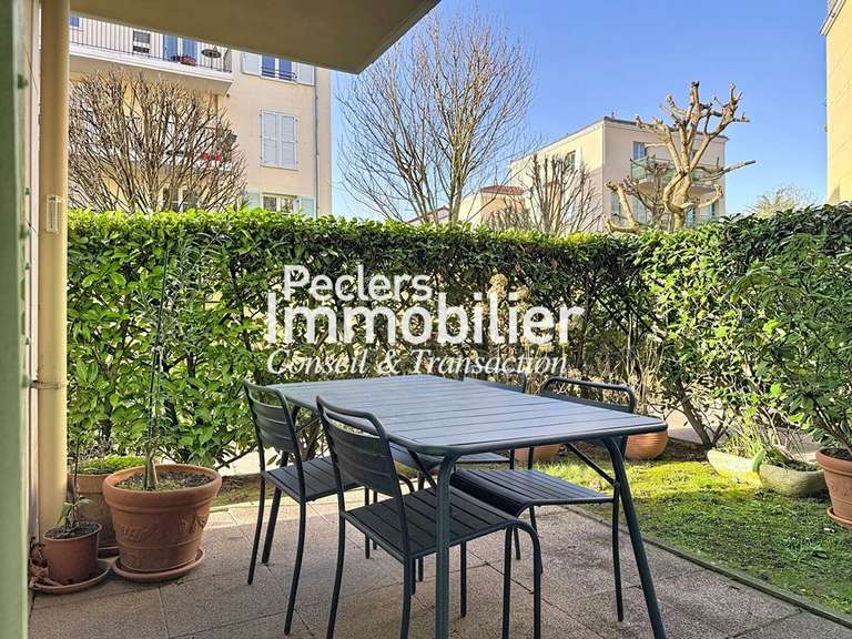 Appartement Rueil-Malmaison - 3 chambres - 107m²