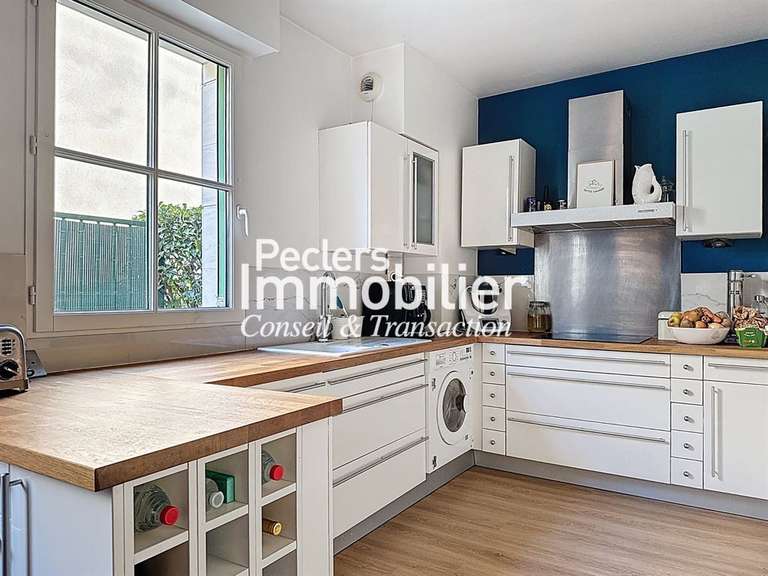 Appartement Rueil-Malmaison - 3 chambres - 107m²