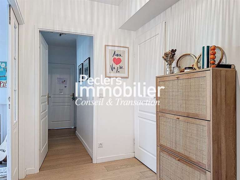 Appartement Rueil-Malmaison - 3 chambres - 107m²