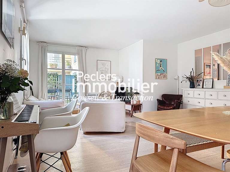 Appartement Rueil-Malmaison - 3 chambres - 107m²